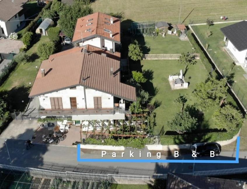 Bed & Breakfast Indi Thelar Villa Guardia Экстерьер фото